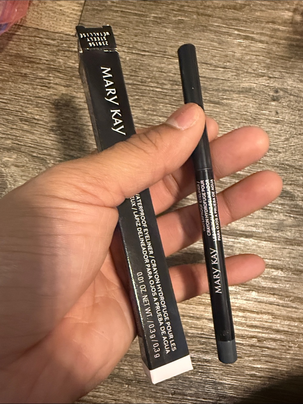 Mary Kay Waterproof Eyeliner Pencil -steely metallise